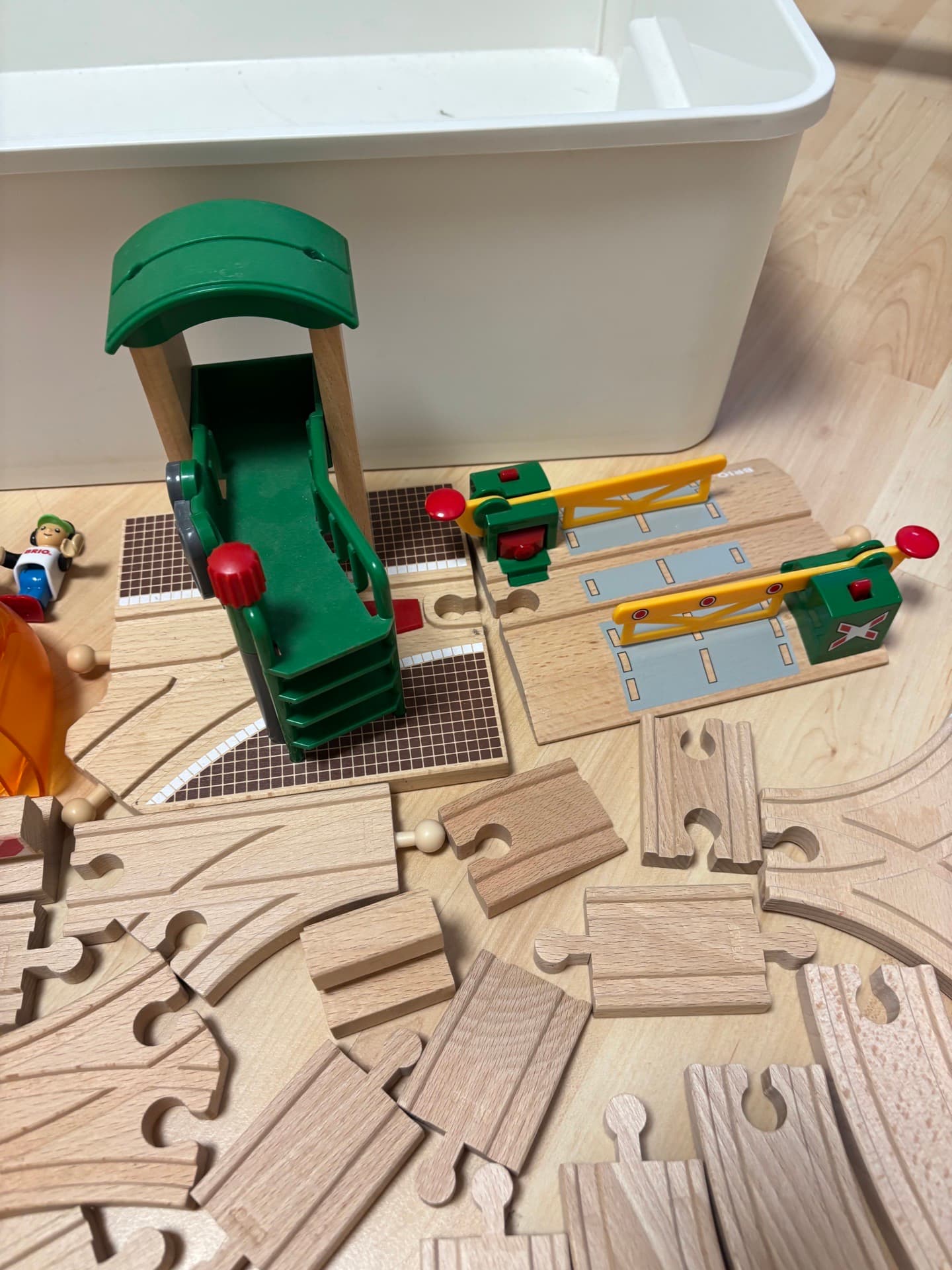 https://resource-prod.urikiri.xyz/uploads/66a276d1e8ead159454a0515/20260607_195216_bde77d891b3b6e678cd26fb3c43aaff6_5ba99ace89ab42059b67c4b7f6955e99.jpeg