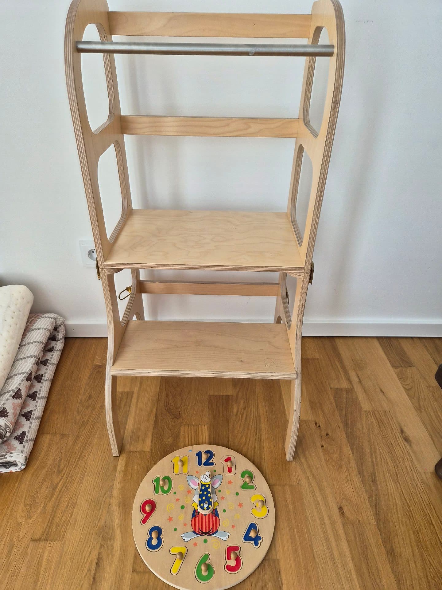 베싸 러닝타워 + 시계퍼즐